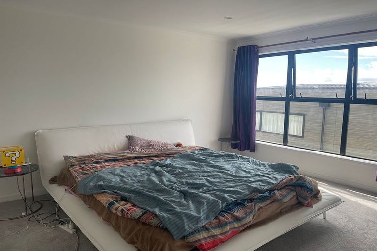 Photo of property in 5 Awakirihi Close, Shamrock Park, Auckland, 2016