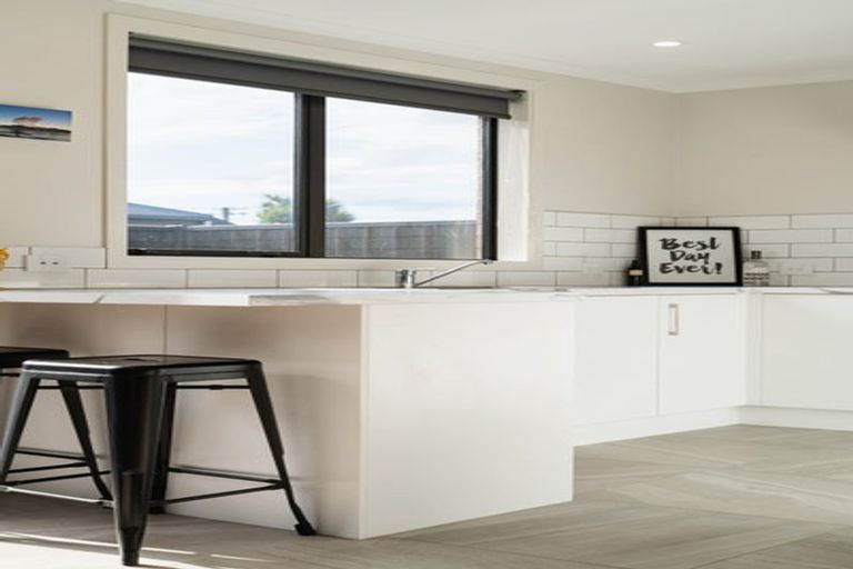 Photo of property in 38 Fingall Street, South Dunedin, Dunedin, 9012