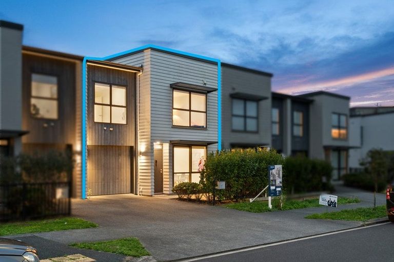 Photo of property in 69 Matairangi Avenue, Totara Heights, Auckland, 2105