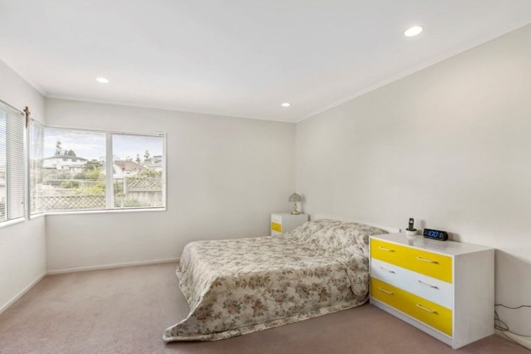 Photo of property in 52 Velma Road, Hillcrest, Auckland, 0627