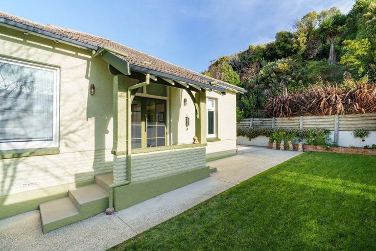 Photo of property in 56 Norfolk Street, Saint Clair, Dunedin, 9012