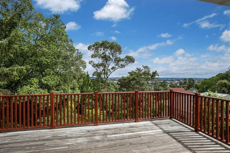 Photo of property in 29 Sunhill Road, Sunnyvale, Auckland, 0612