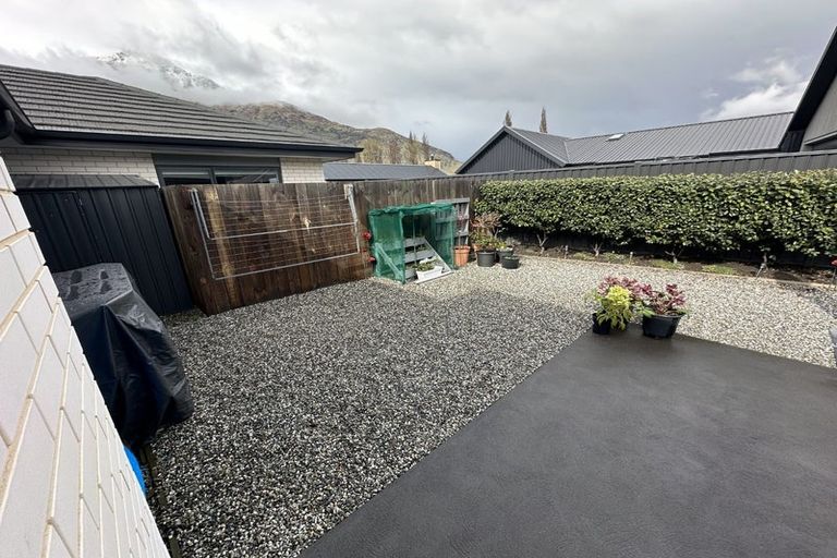 Photo of property in 39 Headley Drive, Lower Shotover, Queenstown, 9304