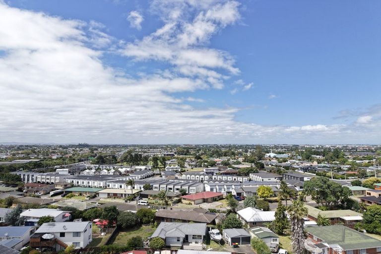 Photo of property in 68 Tukari Lane, Mangere Bridge, Auckland, 2022