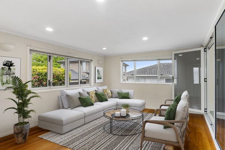 Photo of property in 62 Hutchinsons Road, Bucklands Beach, Auckland, 2014