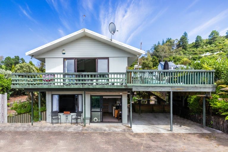 Photo of property in 1 Ewing Grove, Acacia Bay, Taupo, 3330