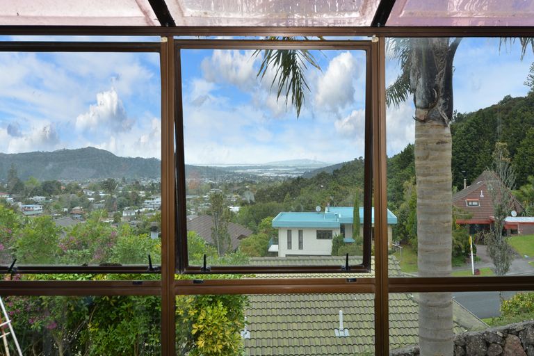 Photo of property in 10 Barclay Place, Te Kamo, Whangarei, 0112