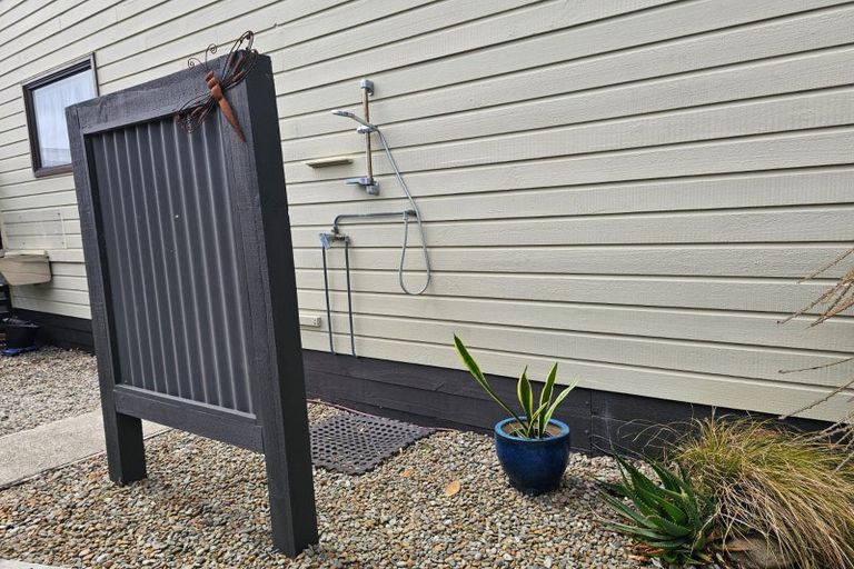 Photo of property in 81 Renown Road, Raumati South, Paraparaumu, 5032