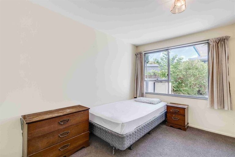 Photo of property in 1/136 Wainoni Road, Avondale, Christchurch, 8061