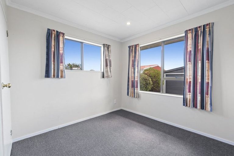 Photo of property in 25 Rimu Street, Levin, 5510