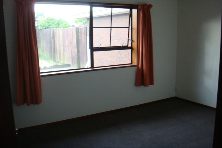 Photo of property in 43a Oakhampton Street, Hornby, Christchurch, 8042