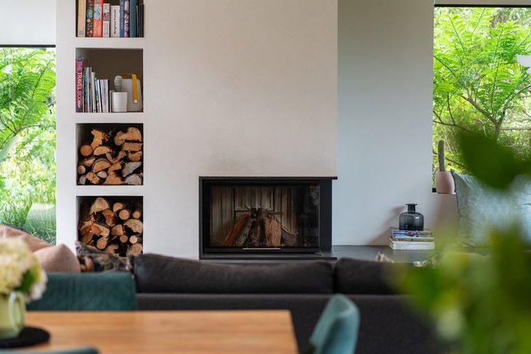 Photo of property in 17 Kim Street, Khandallah, Wellington, 6035