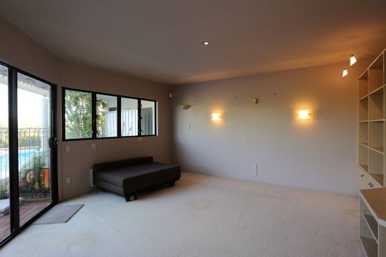 Photo of property in 74 Ardern Avenue, Stanmore Bay, Whangaparaoa, 0932