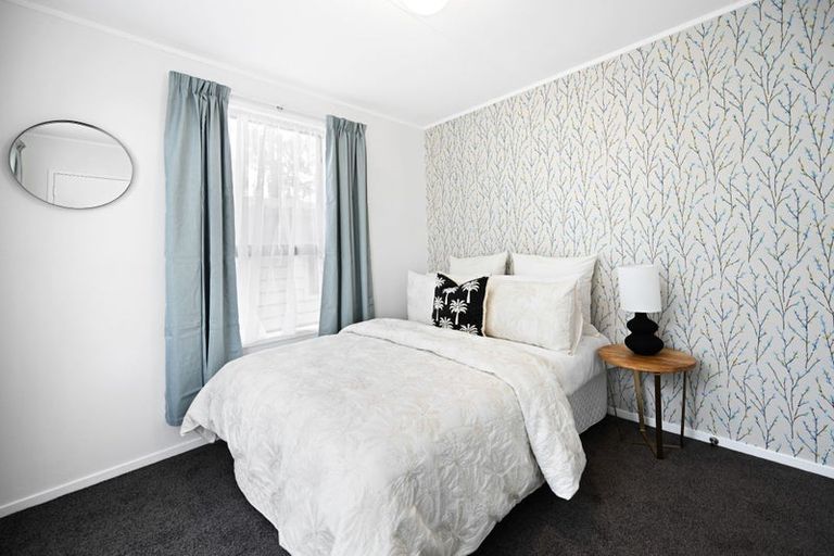 Photo of property in 17 Crawshaw Drive, Nawton, Hamilton, 3200