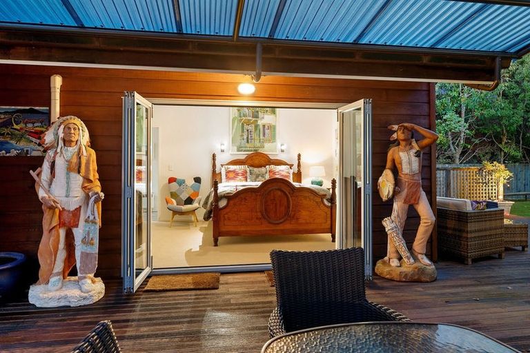 Photo of property in 82 Te Moana Road, Waikanae Beach, Waikanae, 5036