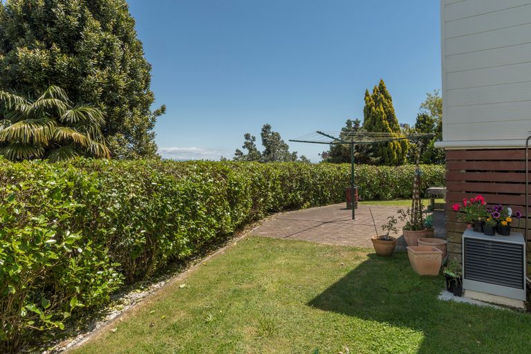 Photo of property in 60a Osprey Drive, Welcome Bay, Tauranga, 3112