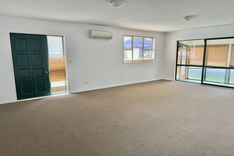 Photo of property in 22 Milicich Place, Cambridge, 3434