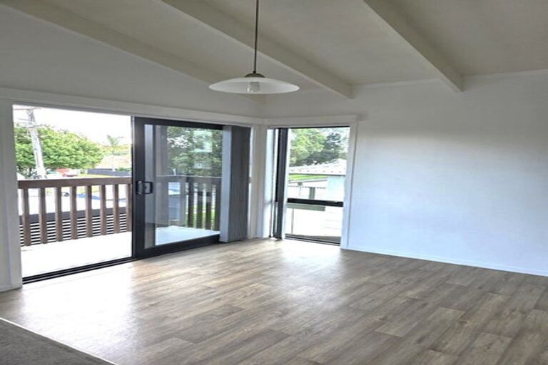 Photo of property in 68 Welcome Bay Road, Welcome Bay, Tauranga, 3112