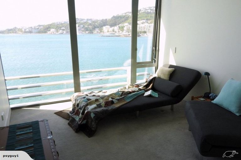 Photo of property in Clyde Quay Wharf, 1a/3 Clyde Quay Wharf, Te Aro, Wellington, 6011
