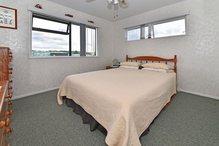 Photo of property in 81 Beeston Crescent, Manurewa, Auckland, 2102