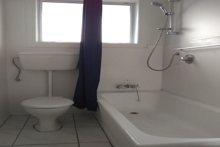 Photo of property in 1/463 Durham Street North, St Albans, Christchurch, 8014