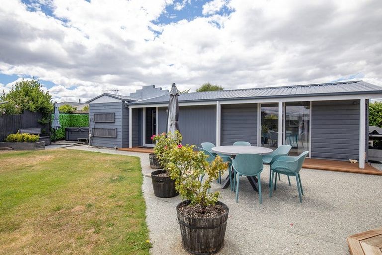 Photo of property in 1 Royal Terrace, Alexandra, 9320