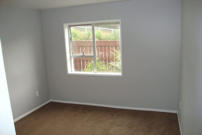 Photo of property in 2/201 Derwent Street, Island Bay, Wellington, 6023