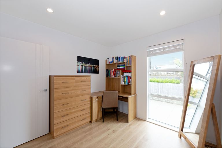 Photo of property in 263 Millwater Parkway, Silverdale, 0932