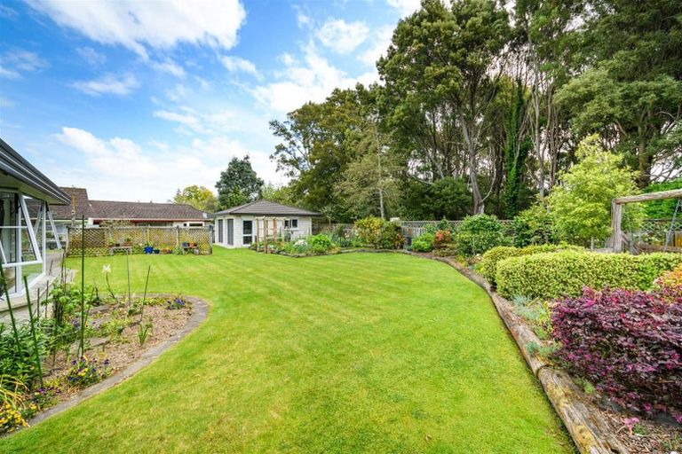 Photo of property in 12 Dunallen Avenue, Marton, 4710