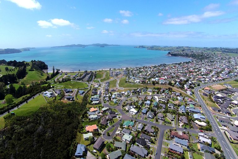 Photo of property in 24 Brampton Road, Snells Beach, 0920