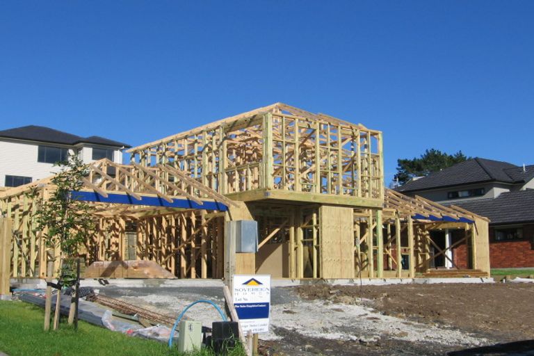 Photo of property in 10 Newbury Place, Schnapper Rock, Auckland, 0632