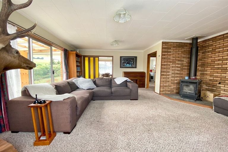 Photo of property in 14 Cambridge Street, Balclutha, 9230