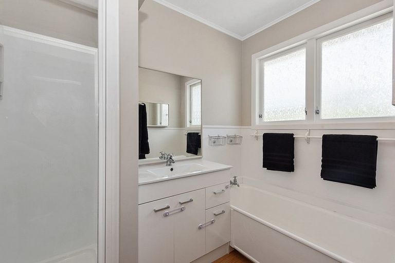 Photo of property in 80 Amanda Avenue, Dinsdale, Hamilton, 3204