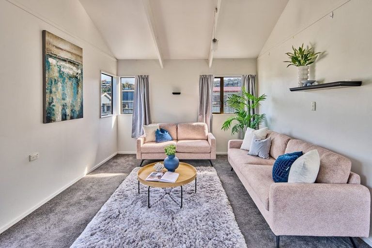 Photo of property in 6 Trent Street, Island Bay, Wellington, 6023