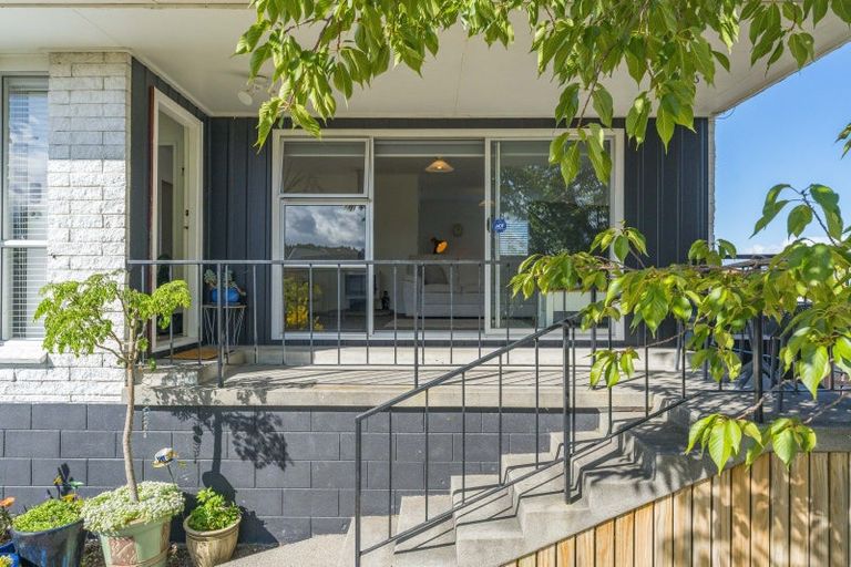 Photo of property in 36 Saint James Street, Richmond Heights, Taupo, 3330