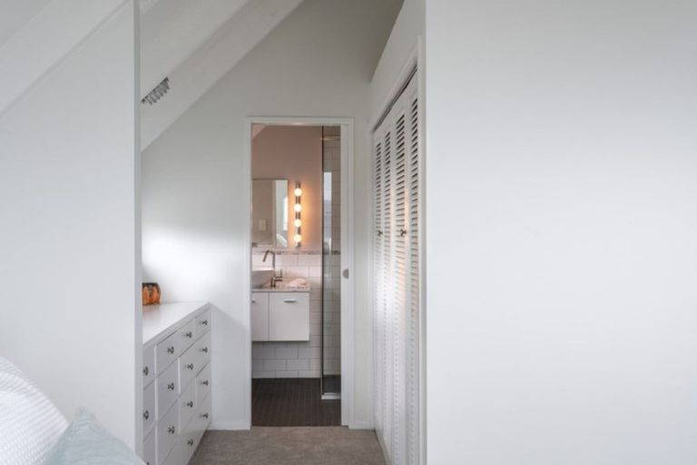 Photo of property in 4 Monro Street, Seatoun, Wellington, 6022