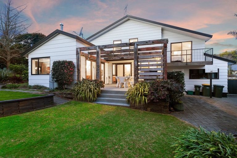 Photo of property in 1 Windsor Rise, Whakatane, 3120