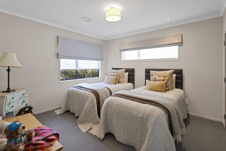 Photo of property in 59 Lismore Street, Merrilands, New Plymouth, 4312