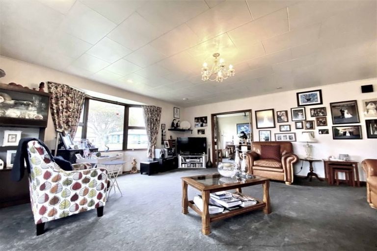 Photo of property in 24a Duncan Street, Tawa, Wellington, 5028