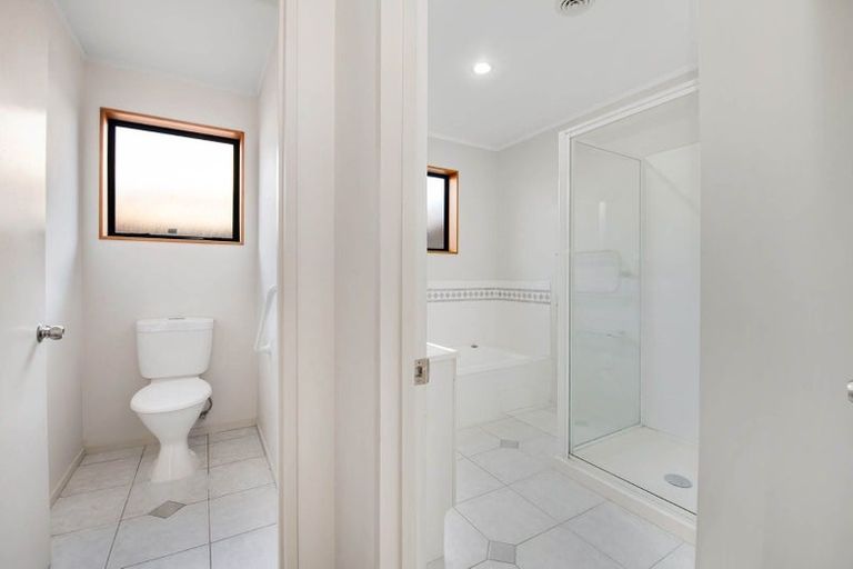 Photo of property in 10 Angel Way, Stanmore Bay, Whangaparaoa, 0932