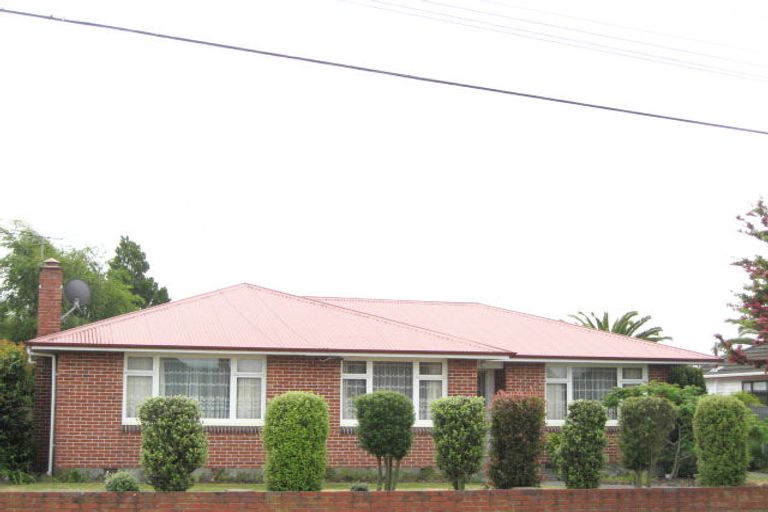 Photo of property in 15 Lenton Street, Aranui, Christchurch, 8061