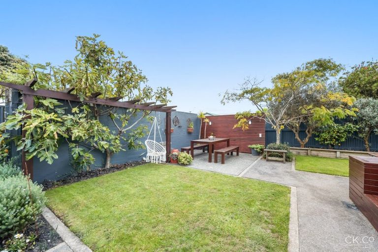 Photo of property in 39 Cudby Street, Woburn, Lower Hutt, 5011