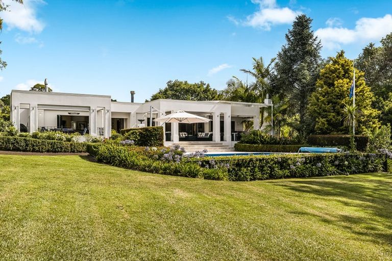 Photo of property in 481 Paremoremo Road, Paremoremo, Auckland, 0632