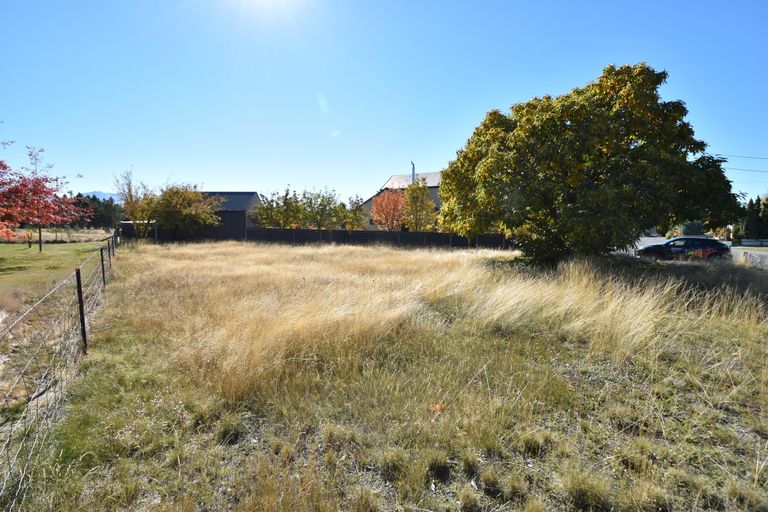 Photo of property in 25 Braemar Place, Twizel, 7901