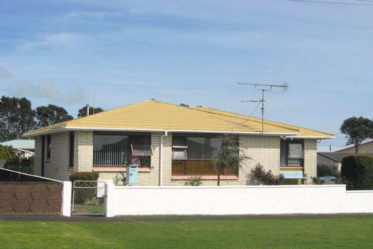 Photo of property in 23 King Street, Waitara, 4320