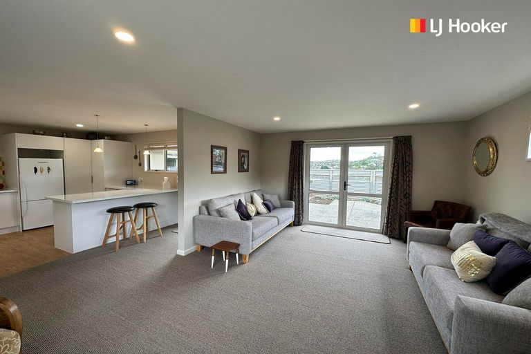 Photo of property in 58 Eglinton Road, The Glen, Dunedin, 9011