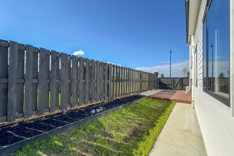 Photo of property in 100 Rimu Street, Te Kauwhata, 3710