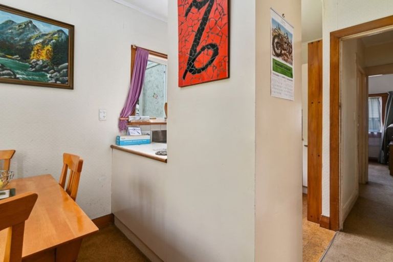 Photo of property in 16 Corlett Street, Utuhina, Rotorua, 3015