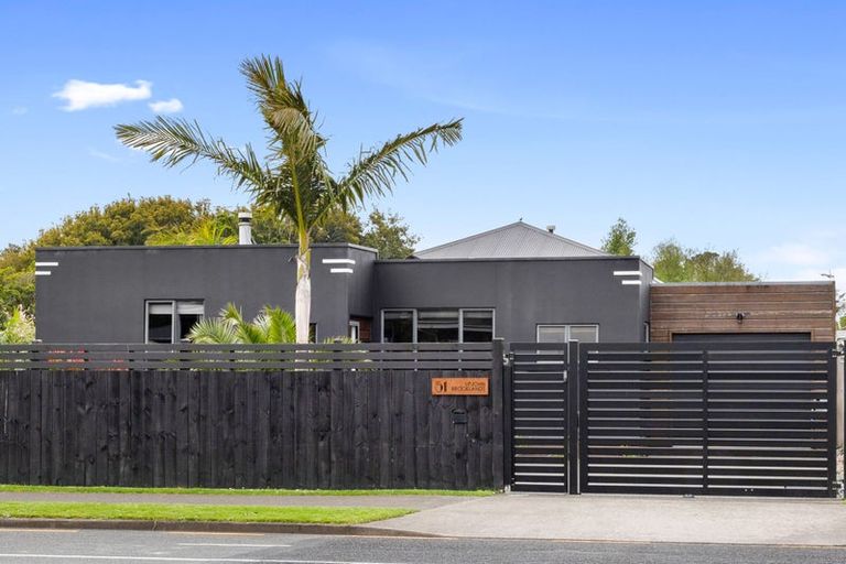 Photo of property in 51 Upjohn Street, Brooklands, New Plymouth, 4310
