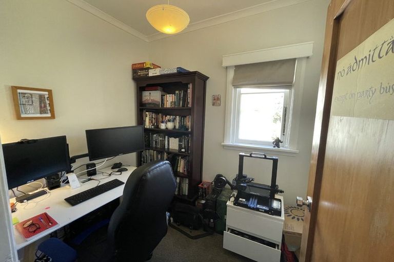 Photo of property in 18 Wilberforce Street, Miramar, Wellington, 6022